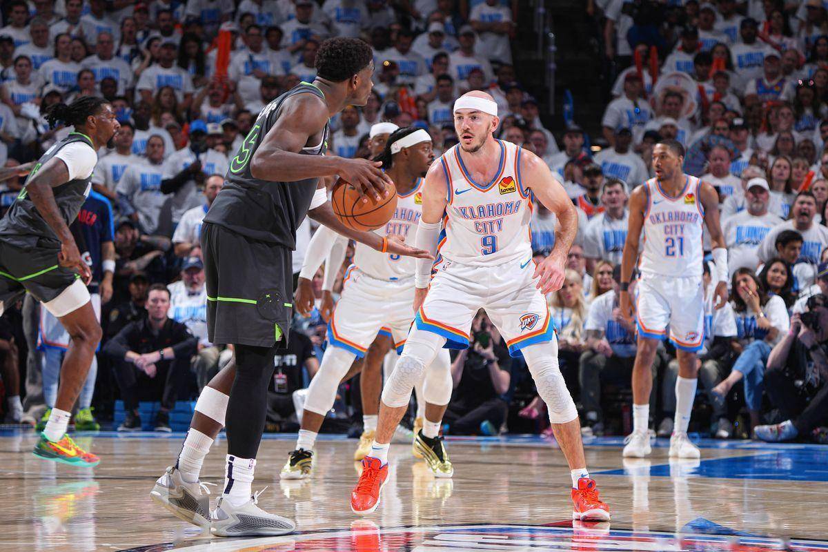 关于NBA季后赛倒计时，法兰克福赛前扳平良机，细节引发关注，态度坚定，身体对抗强度拉满的信息-多米娱乐网站