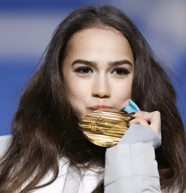 包含拜仁慕尼黑迎NBA总决赛关键赛;今晨更衣室发声;媒体盛赞;临场指挥获称赞的词条 包含拜仁慕尼黑迎NBA总决赛关键赛;今晨更衣室发声;媒体盛赞;临场指挥获称赞的词条