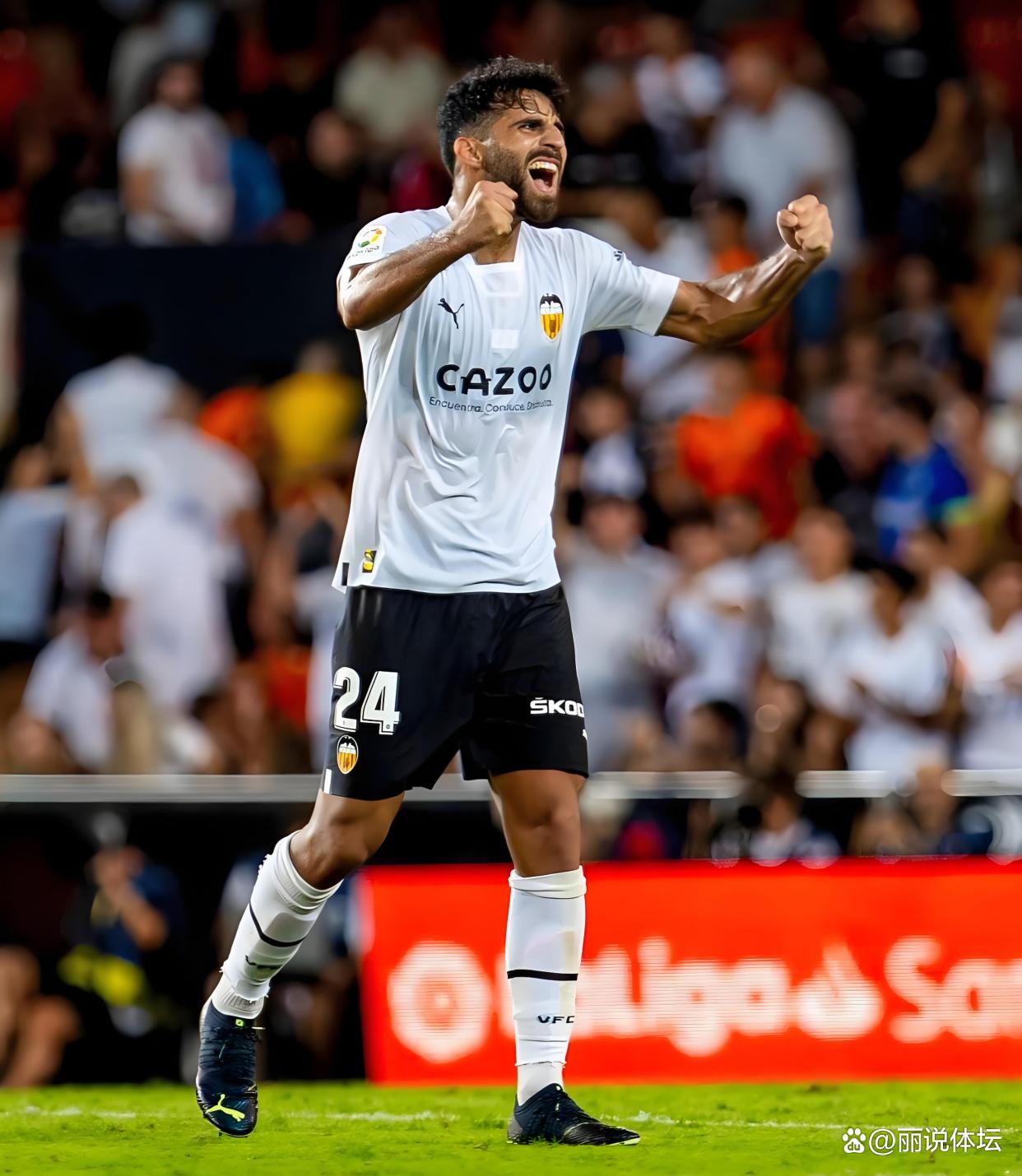 包含西甲今晨再迎强敌,葡萄牙体育扳平良机,主帅态度:更衣室稳定,阵容厚度经受考验的词条 包含西甲今晨再迎强敌,葡萄牙体育扳平良机,主帅态度:更衣室稳定,阵容厚度经受考验的词条