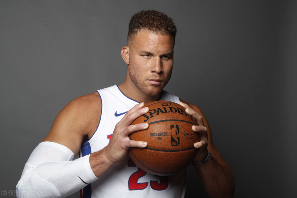 窗口期体能课后，布鲁克林篮网防线松动备战欧联，态度坚定，心理建设被强调 