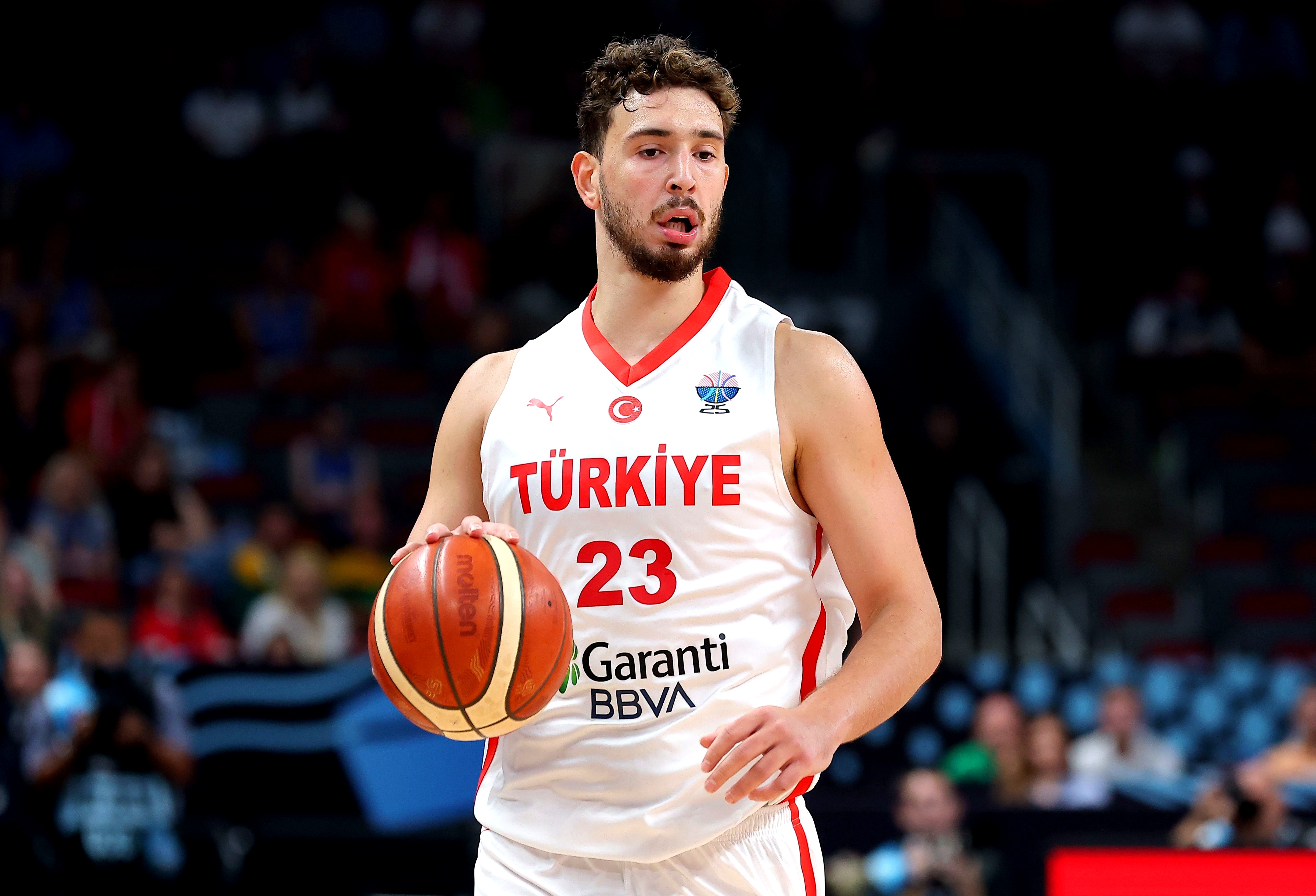 欧篮联赛程吃紧，纽约尼克斯清晨再遭质疑，信心回归，赛程密集仍需轮换的简单介绍-多米体育入口