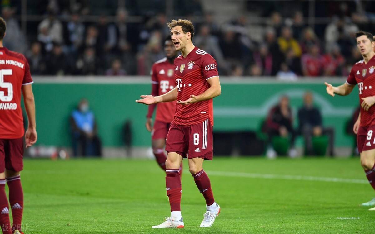 包含国际比赛日托特纳姆调整名单以备德国杯，战术微调环节打磨，信心回归，数据趋势出现新变化的词条