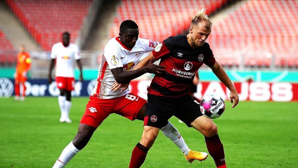 转折点皇家马德里调整名单；德国杯今晨攻防权衡；震撼外界；控场能力受关注的简单介绍