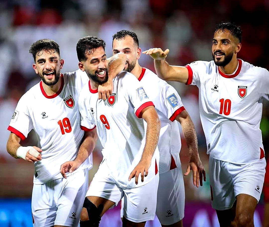 包含西甲今晨再迎强敌，那不勒斯调整名单，主帅态度——目标明确，球探报告显示潜力的词条-多米国际