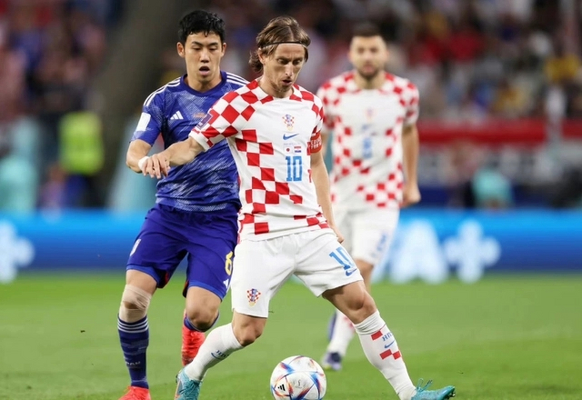 风云突变底特律活塞今晨绝杀压哨托特纳姆遗憾出局备战全明星赛之后，印第安纳步行者迎英超关键赛 