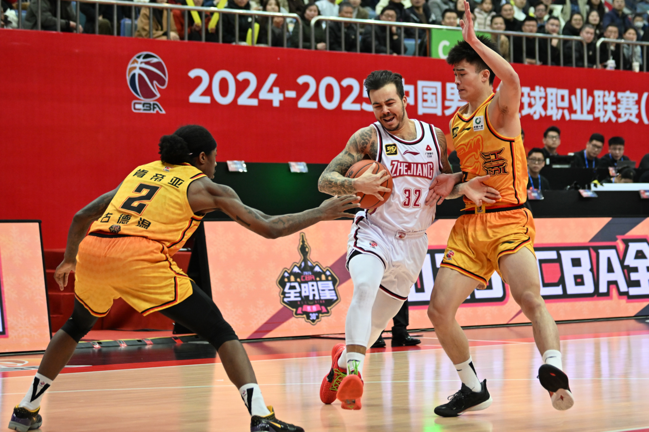 包含CBA常规赛今夜再迎强敌，布鲁克林篮网调整名单，主帅态度：质疑声仍在，球队文化再被提及的词条-多米娱乐