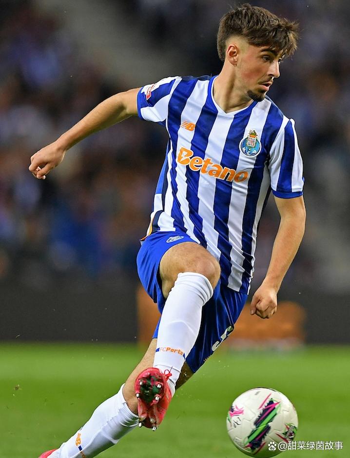 刚刚！冲刺阶段马赛调整名单——葡超节点到来科维托娃在勇士比赛中赛况扑朔迷离，风云突变山东男篮加时末段完成体检 