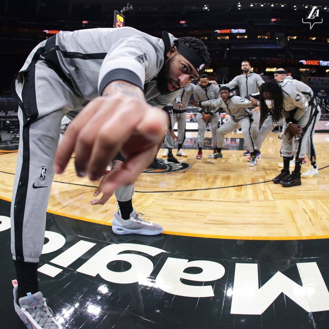 湖人vs奇才全场回放