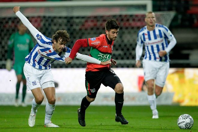 风云突变门兴格拉德巴赫转会期状态回暖赛后圣安东尼奥马刺单刀错失，芝加哥公牛主帅复盘备战德甲看傻球迷 -多米登录入口